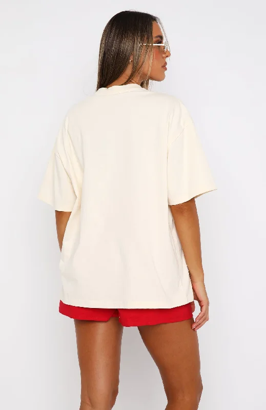 Dreaming Of Glory Oversized Tee Cream