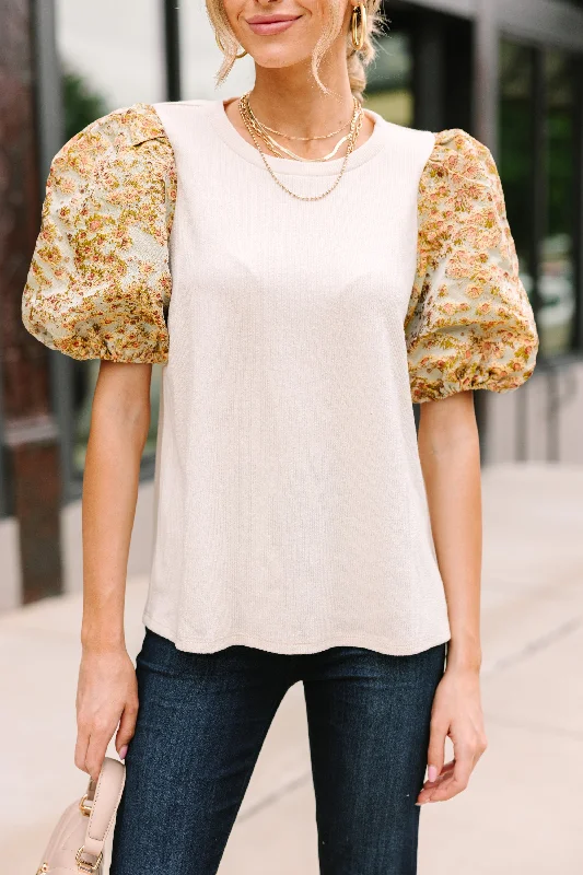 In Your Dreams Natural DItsy Floral Blouse