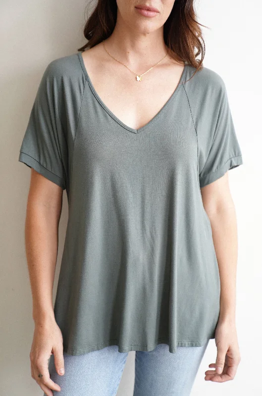 Light Olive / Large / Tee