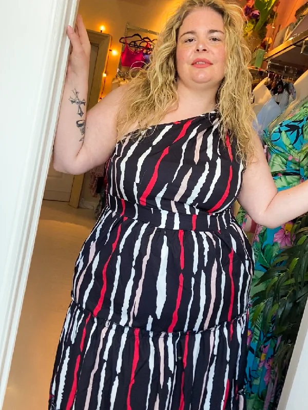 Ezra Plus Size Midi Dress