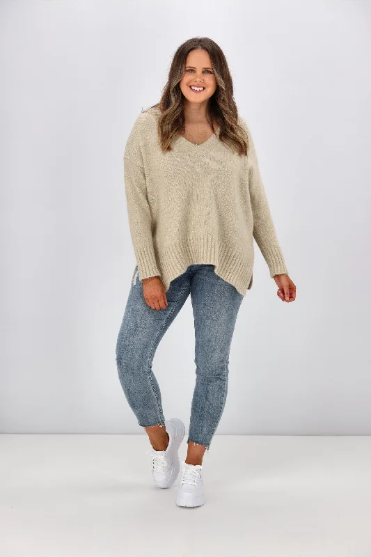 New U Collection Camila V Neck Knit Beige