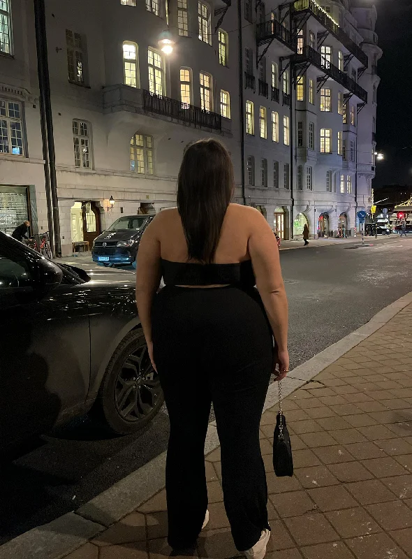 Midnight Top Black Curve