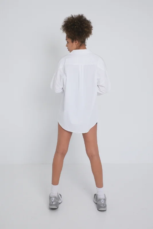 Oversized Buttoned Shirt - White